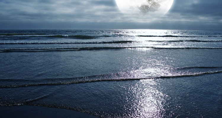 Aquarius-full-moon_OMTimes