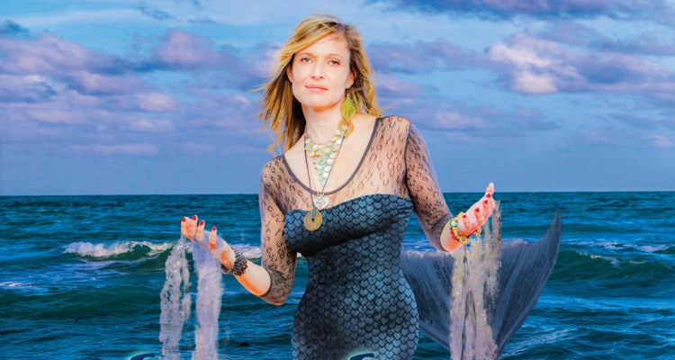 Songs-of-a-Siren_Lea-Longo_OMTimes