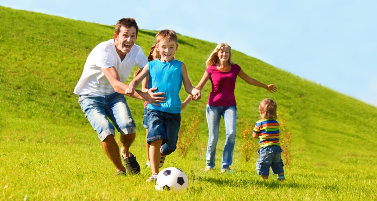 free-holiday-presents_OMTimes