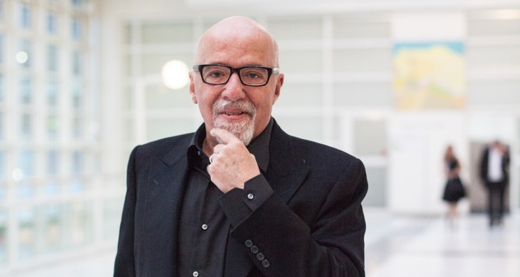 Paulo-Coelho_Niels-Akermann_OMTimes