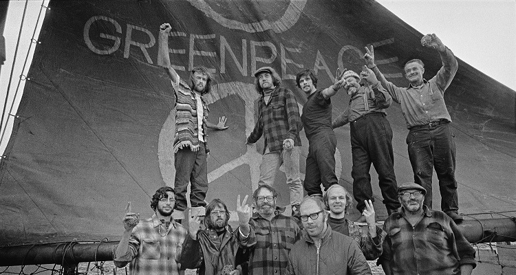 Greenpeace_movement_om