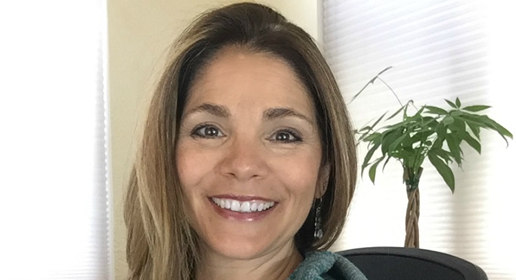 Veronica-Lee_Mystic_omtimes