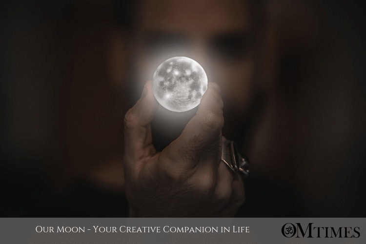 creative moon OMTimes