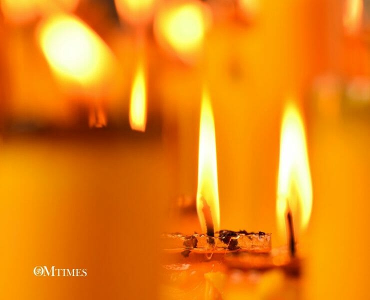 Twin Flame Golden Light