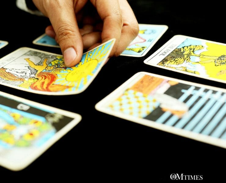 Professional Tarot Reader