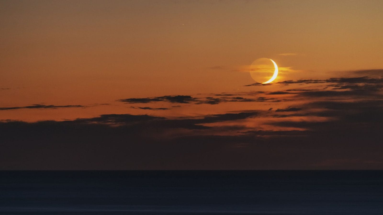 2025 Aquarius New Moon