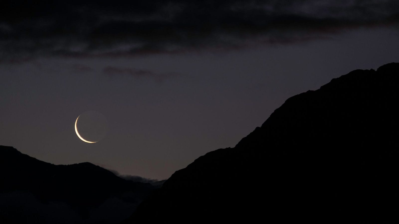 2025 Leo New Moon Astrology Forecast